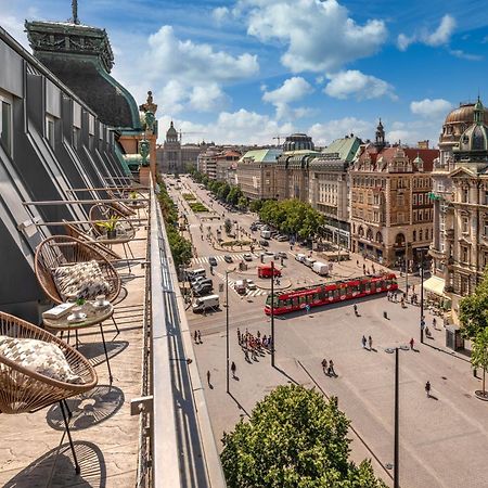 Vn17 Rooftop Suites By Adrez Prague Extérieur photo