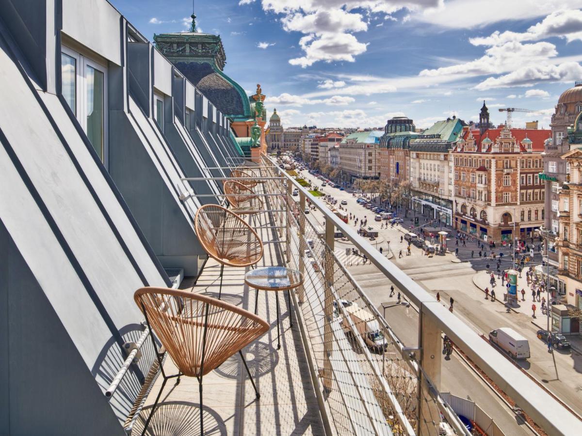 Vn17 Rooftop Suites By Adrez Prague Extérieur photo